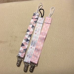 🔥Dodo Babies Pacifier Clips Set🔥